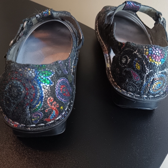 Alegria Women's Black Sandals with Colorful Pattern - Picture 5 of 6